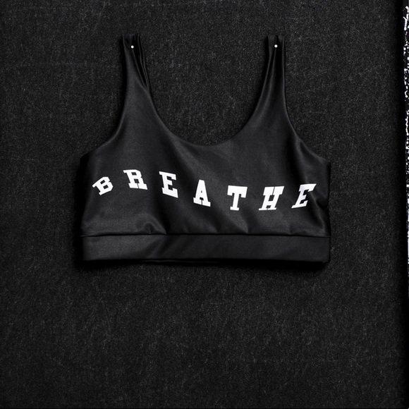 MEDITATION DOUBLE SCOOP SPORTS BRA (BLACK) - Picture 1 of 6